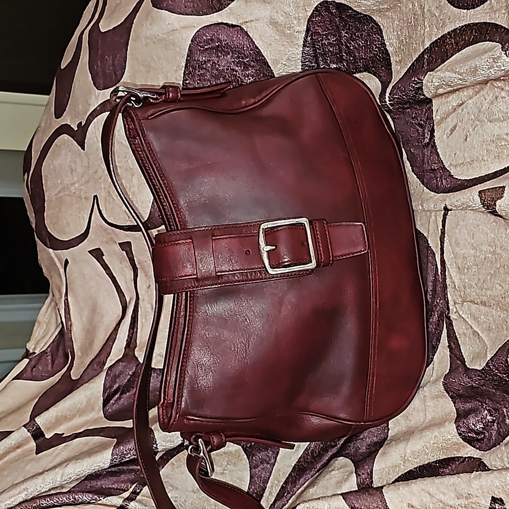 Coach Hampton RARE-7583 vintage.  2002